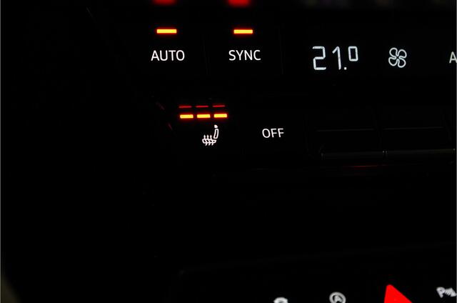 Audi A3 SPORTBACK 30 TFSI Pro Line > Donkere Hemel/18inch/getint glas/stoelverwarming...