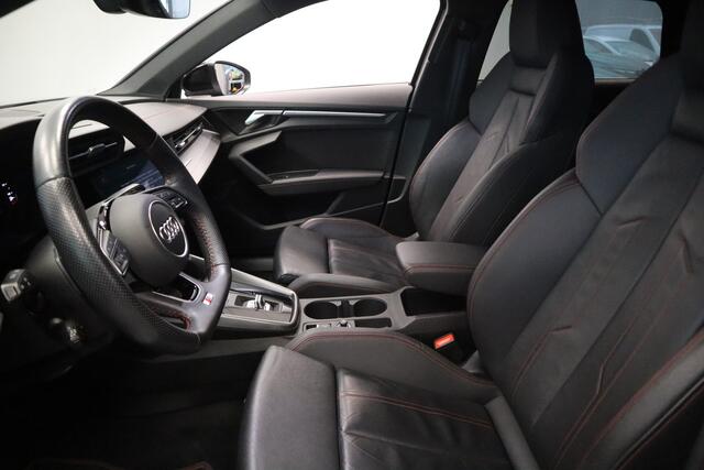 Audi A3 SPORTBACK 35 TFSI S edition 150PK Navigatie 17LMV volleder interieur Cruise Control parking ass.