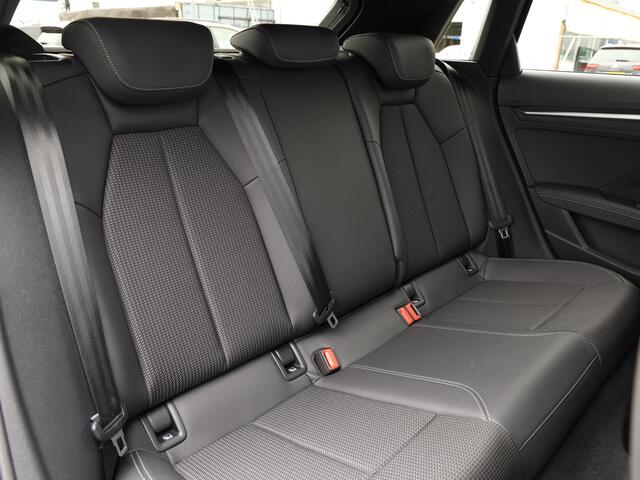 Audi A3 SPORTBACK 45 TFSI e S edition Competition | Optiek zwart plus | Head up display | SONOS |