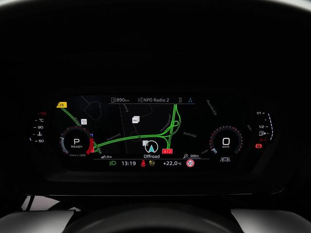 Audi A3 SPORTBACK 30 TFSI 110 pk S-tronic S edition / S-Line | Navigatie | Stoelverwarming | Sportonderstel