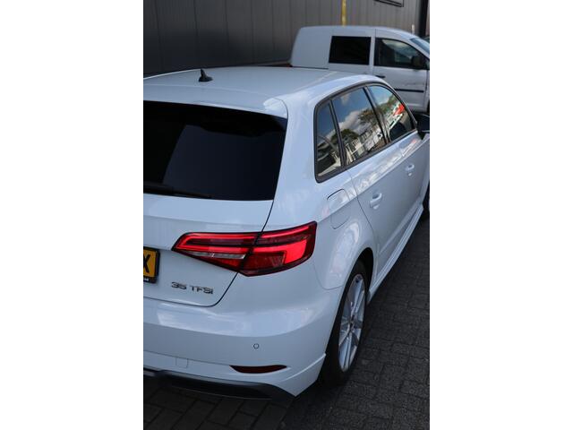 Audi A3 SPORTBACK 35 TFSI CoD Advance Sport | CC | leer | LED |