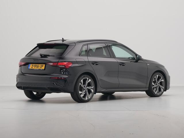 Audi A3 SPORTBACK 30 TFSI 110 pk S-Tronic S line edition S Line Trekhaak Adaptive Cruise Control Stoelverwarming 30
