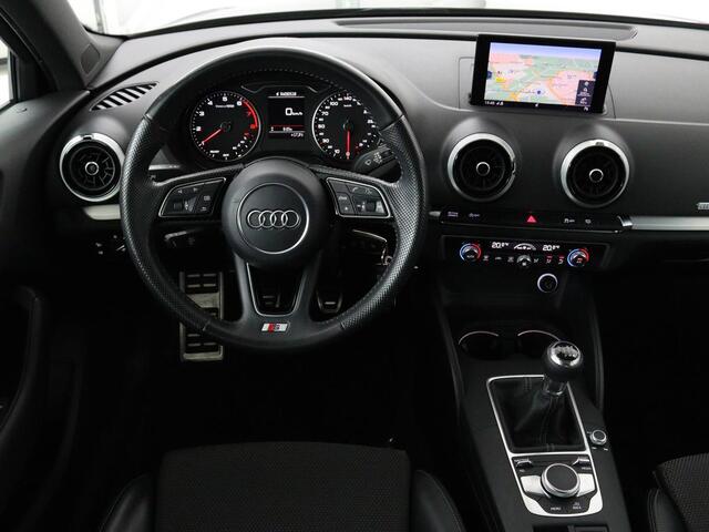Audi A3 SPORTBACK 1.0 TFSI Sport S Line Edition | Trekhaak | Half leder | Sportstoelen | Full LED | Navigatie | Climate control | Cruise control