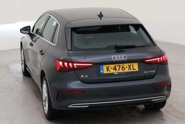 Audi A3 SPORTBACK 30 TFSI Attitude Automaat Navigatie / Clima / Parkeersensoren / LED Verlichting / Sportstoelen