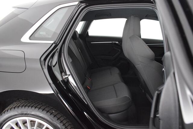 Audi A3 SPORTBACK 35 TDI 150pk S-Tronic Business edition Stoelverwarming Virtual Cockpit Navigatie