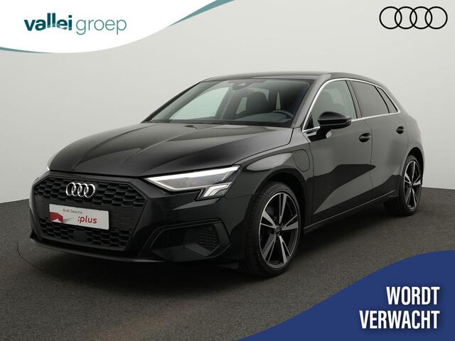 Audi A3 SPORTBACK Advanced edition 40 TFSI e 204 pk S-tronic | Navigatie | Stoelverwarming | Keyless Entry | Parkeersensoren achter