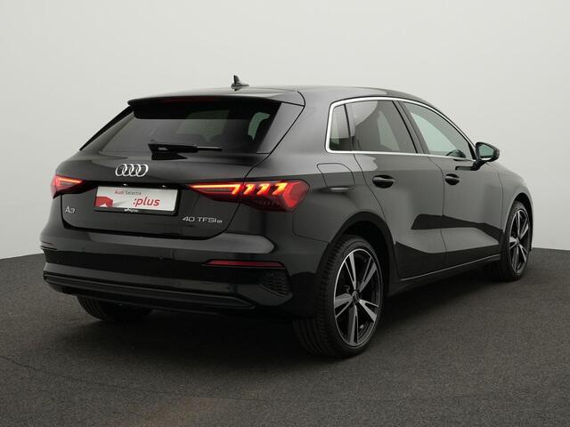 Audi A3 SPORTBACK Advanced edition 40 TFSI e 204 pk S-tronic | Navigatie | Stoelverwarming | Keyless Entry | Parkeersensoren achter