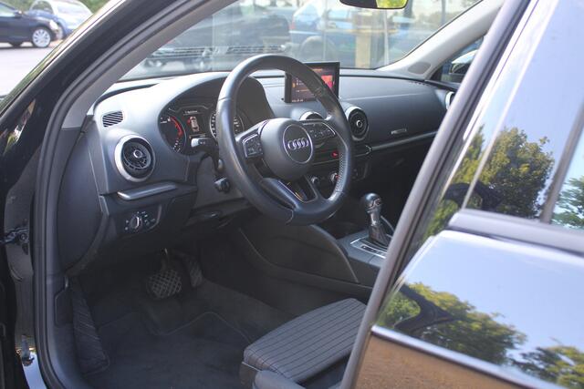 Audi A3 SPORTBACK 35 TFSI CoD Sport Edition | Dynamisch | S-tronic | Org. NL |