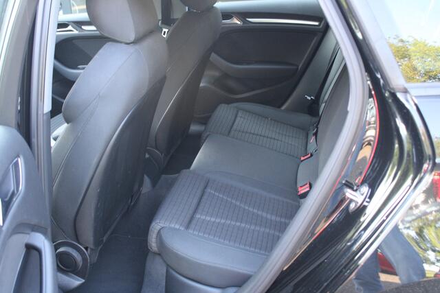 Audi A3 SPORTBACK 35 TFSI CoD Sport Edition | Dynamisch | S-tronic | Org. NL |