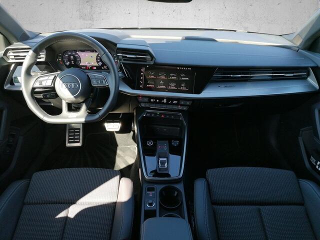 Audi A3 SPORTBACK 45 TFSI e S-LINE ** LED, VIRTUAL, PANORAMA, ACC, SPOORASS, CAMERA ** 1e EIG - Slechts 18.500 km. ** ** INFORMEER OOK NAAR ONZE AANTREKKELIJKE FINANCIAL-LEASE TARIEVEN **