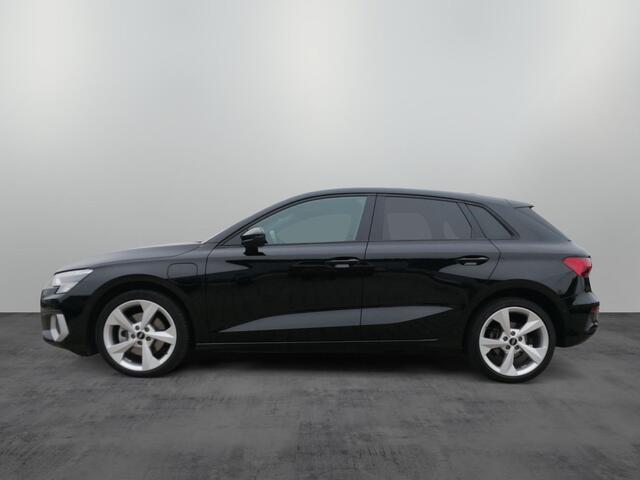 Audi A3 SPORTBACK 40 TFSI e S-LINE ** LED, VIRTUAL, PANORAMA, ACC, 18-inch LMV, SPIEGELPACK ** 1e Eig - Slechts 25.500 km. ** ** INFORMEER OOK NAAR ONZE AANTREKKELIJKE FINANCIAL-LEASE TARIEVEN **