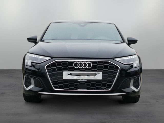 Audi A3 SPORTBACK 40 TFSI e S-LINE ** LED, VIRTUAL, PANORAMA, ACC, 18-inch LMV, SPIEGELPACK ** 1e Eig - Slechts 25.500 km. ** ** INFORMEER OOK NAAR ONZE AANTREKKELIJKE FINANCIAL-LEASE TARIEVEN **