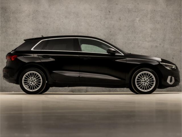 Audi A3 SPORTBACK 30 TFSI Sportline Automaat (APPLE CARPLAY, GROOT NAVI, VIRTUAL COCKPIT, CAMERA, SPORTSTOELEN, LED KOPLAMPEN, GETINT GLAS, ZWART HEMEL, CRUISE, NIEUWSTAAT)
