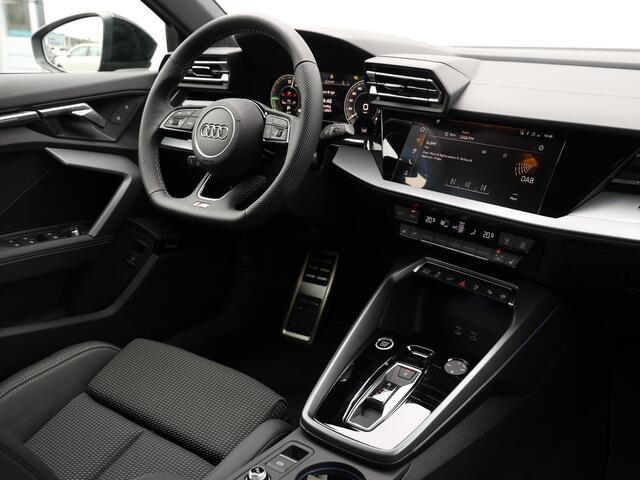 Audi A3 SPORTBACK S edition Competition 45 TFSI e 180 kW / 245 PK Sp | Camera | Assistentiepakket driving | SONOS |