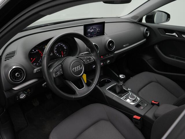 Audi A3 SPORTBACK 1.0 TFSI 116 pk Pro Line | Panoramadak | 1e Eigenaar | Navigatie | Parkeersensoren achter