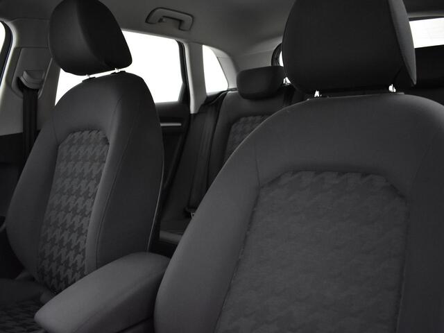Audi A3 SPORTBACK 1.2 Tfsi 110pk Attraction Pro Line · Airco · Cruise Control · Navigatie · P-Sensoren · 16'' Inch ·