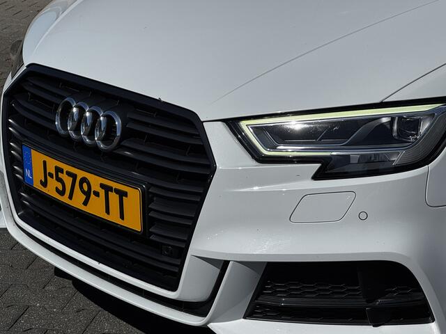Audi A3 SPORTBACK 35 TFSI CoD Sport S Line Edition S-Line / Navigatie / Parkeerhulp v+a