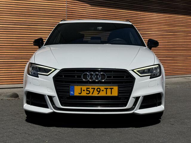 Audi A3 SPORTBACK 35 TFSI CoD Sport S Line Edition S-Line / Navigatie / Parkeerhulp v+a