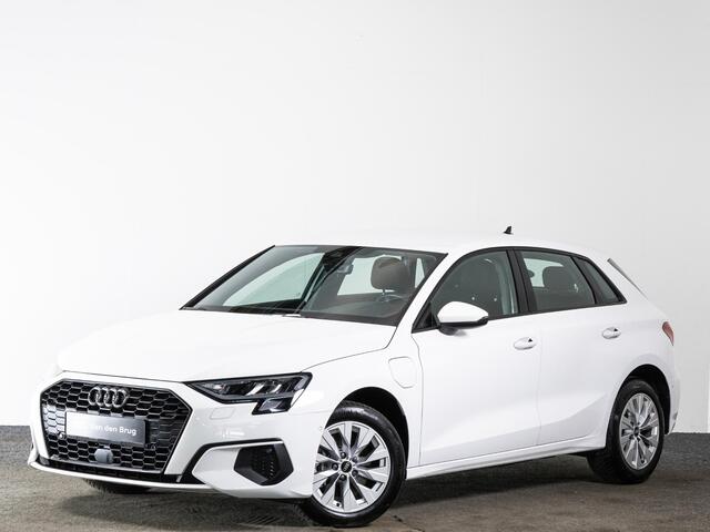 Audi A3 SPORTBACK AUTOMAAT 40 TFSI e 204 PK Edition