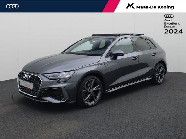 Audi A3 SPORTBACK 40 TFSIe 150kW/204PK S Line · Panoramadak · Leder/stof · Drive select
