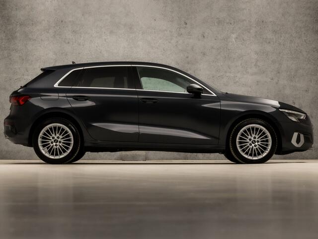 Audi A3 SPORTBACK 30 TFSI Business Sportline Automaat (APPLE CARPLAY, GROOT NAVI, CAMERA, ADAPTIVE CRUISE, SPORTSTOELEN, GETINT GLAS, MATRIX LED, NIEUWE APK, NIEUWSTAAT)