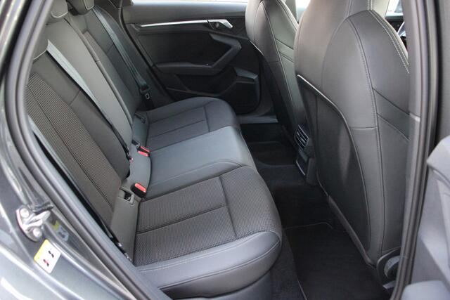 Audi A3 SPORTBACK 30 TFSI S edition | 26DKM