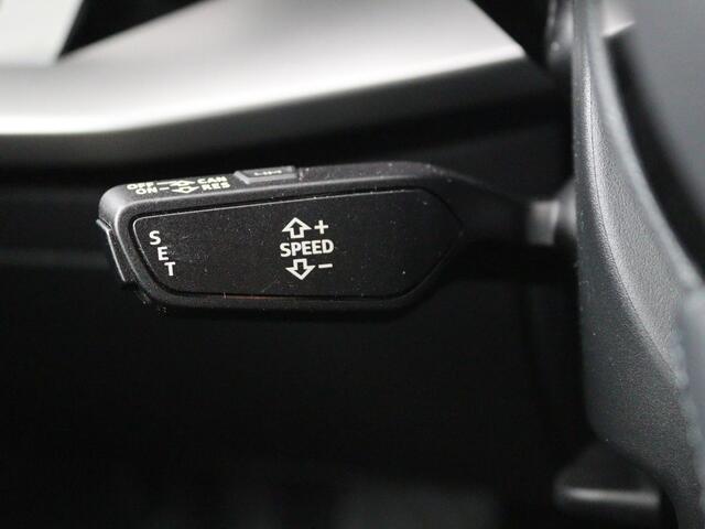 Audi A3 SPORTBACK 30 TFSI Business edition Automaat | Trekhaak | Navigatie | Appel CarPlay | Cruise Control | DAB | LED | LMV
