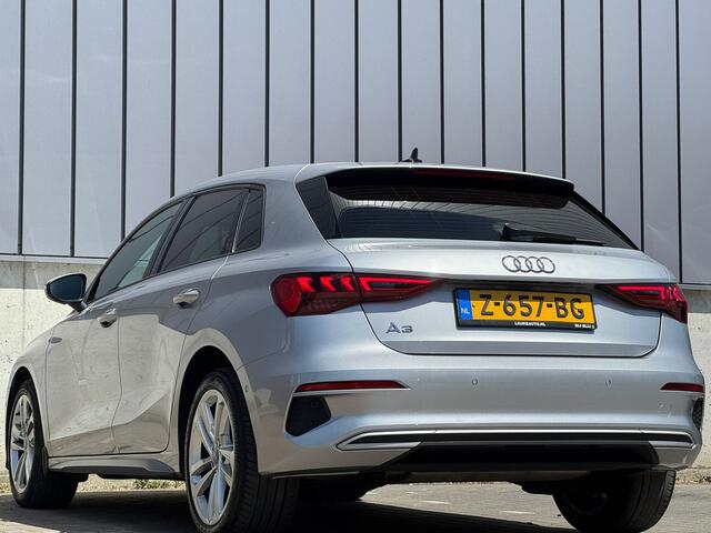 Audi A3 SPORTBACK 35 TFSI 150PK Automaat Business Apple-Carplay LED Stoelverwarming