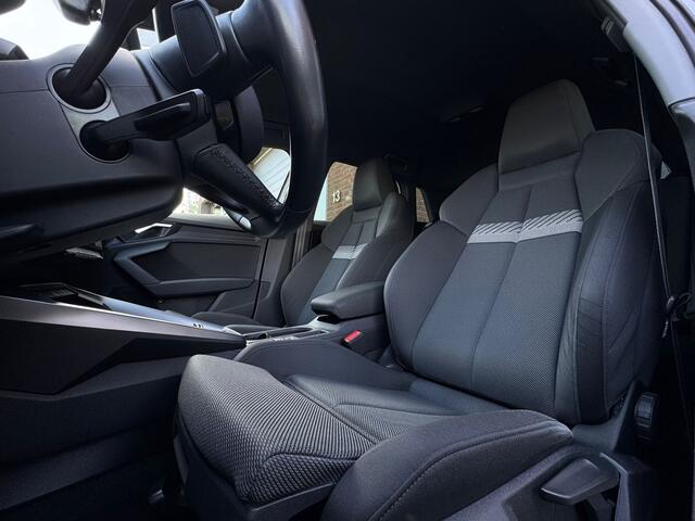 Audi A3 SPORTBACK 35 TFSI 150PK Automaat Business Apple-Carplay LED Stoelverwarming