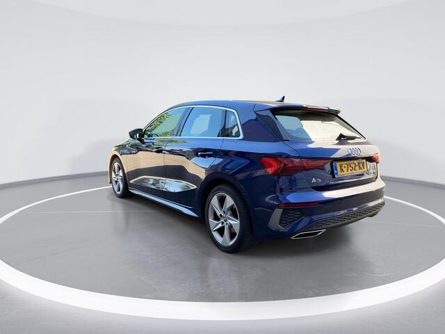 Audi A3 SPORTBACK 35 Tfsi 150pk S-tronic S edition · Apple/Android Car Play · Navigatie · P-Sensoren · Cruise Control · Sportstuur · 17'' Inch ·