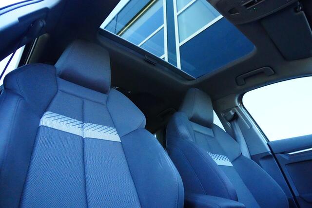 Audi A3 SPORTBACK 45 TFSI e S edition Competition 245pk Panoramadak/Stoelverwarming/Camera