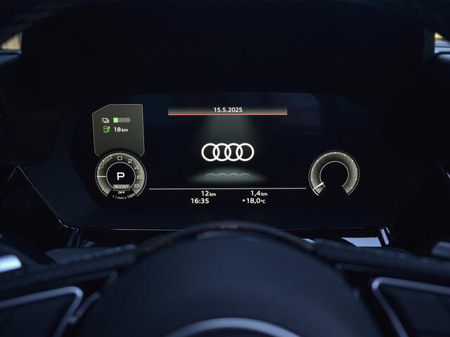 Audi A3 SPORTBACK 45 TFSI e S EDITION COMPETITION | PANORAMADAK | S-SEATS | ADAPTIVE CRUISE | SONOS SOUND | CAMERA | BLACK-OPTIC | AMBIANCE INTERIEUR