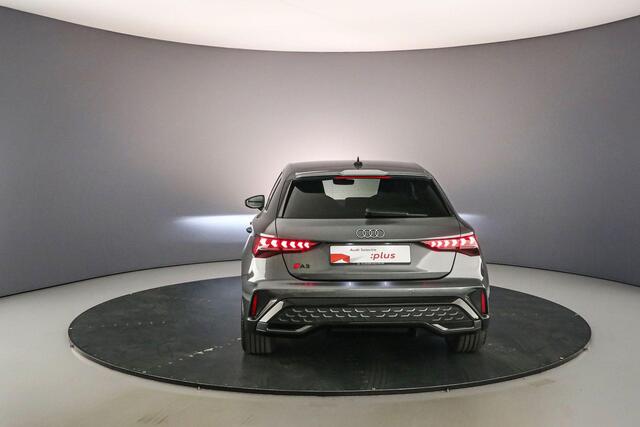 Audi A3 SPORTBACK 30 TFSI S edition | Sportonderstel | Carplay | Full-led | Virtual Cockpit |