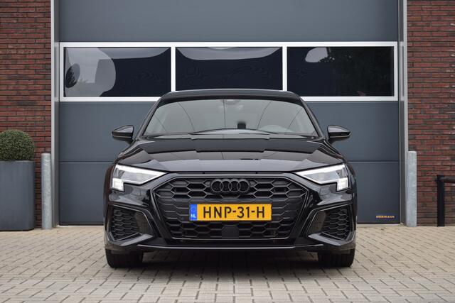 Audi A3 SPORTBACK 45 TFSI e S-line Competition | Pano | Massage | Sfeer | Camera