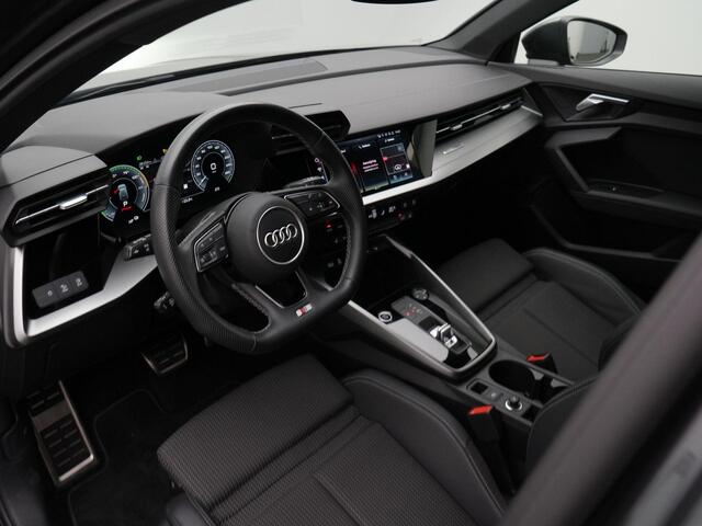 Audi A3 SPORTBACK 40 TFSI e 204 pk S-tronic S-Line | Panoramadak | Navigatie | Stoelverwarming | Parkeersensoren voor/achter