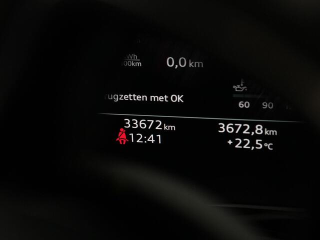 Audi A3 SPORTBACK 40 TFSI e 204 pk S-tronic S-Line | Panoramadak | Navigatie | Stoelverwarming | Parkeersensoren voor/achter