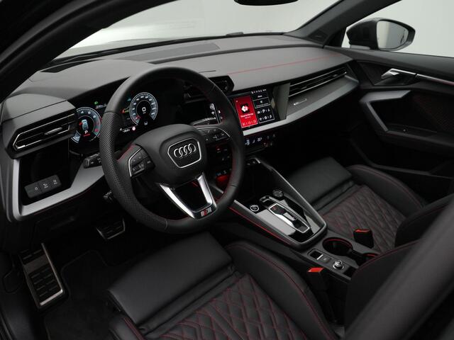 Audi A3 SPORTBACK S edition 35 TFSI 110 kW / 150 pk S-tronic | Pano | HUD | Leder | SONOS | ACC | Side Assist | 19 inch