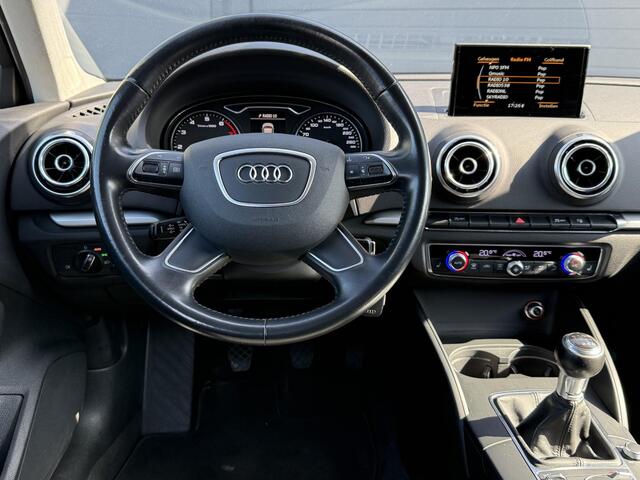 Audi A3 SPORTBACK 1.2 TFSI Ambition Pro Line S 1e Eigenaar,Navi,Clima,Cruise,6 Bak,Stoelverwarming,110pk,Pdc,Lmv 18'',Apk tot 04-2026