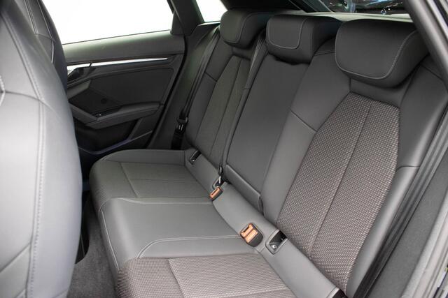 Audi A3 SPORTBACK 45 TFSI e S edition Competition |Pano|3xS-line|Ambient|Carplay|