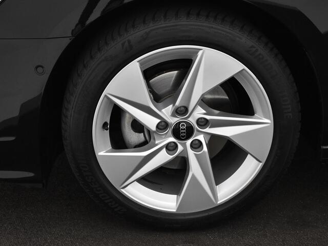 Audi A3 SPORTBACK 30 Tfsi 110pk S-tronic S edition · ACC · Camera · P-Sensoren · Park Assist · Smartphone Interface · Navi · Zwart Optiek · 17'' Inch · Garantie t/m 14-05-2028 of 100.000km