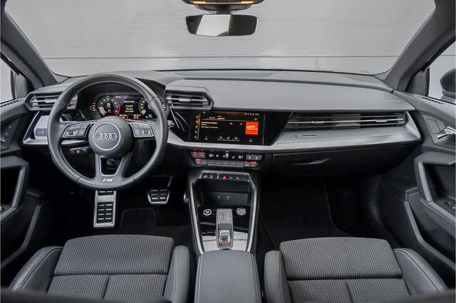 Audi A3 SPORTBACK 35 TFSI S-Edition CarPlay ACC 18 Inch