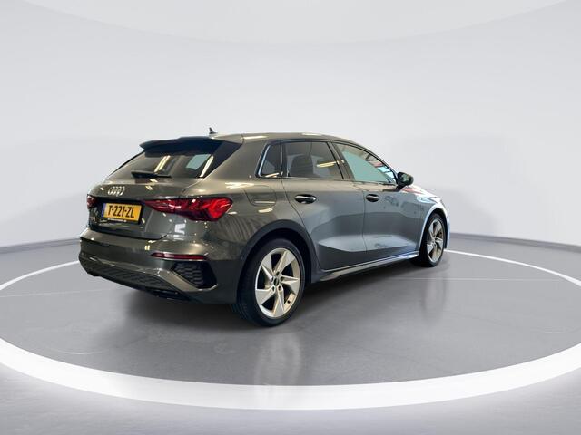 Audi A3 SPORTBACK 30 TFSI 110pk S-Tronic S Edition · Camera · Zwart Optiek · Stoelverwarming · Parkeerassistent · Sportstoelen · ACC · Apple/Android Car Play · Garantie t/m 16-10-2027 of 100.000km