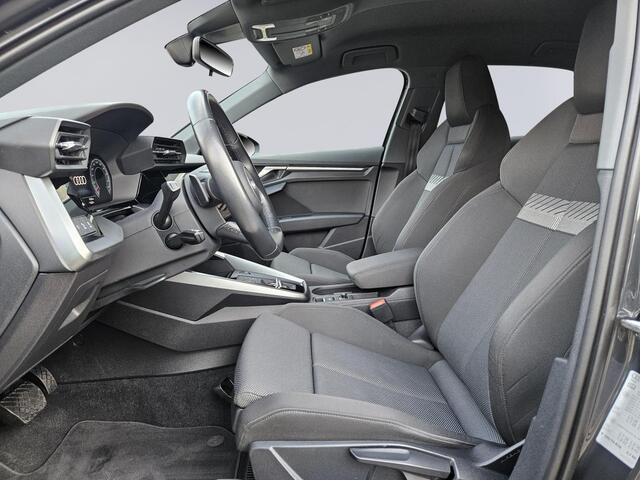 Audi A3 SPORTBACK 35 TFSI edition one /Apple Carplay/Virtual cockpit/Parkeersens. rondom/Adapt. Cruise Contr./Stoelverwarming/(MET GARANTIE*)