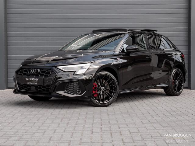 Audi A3 SPORTBACK 45 TFSI e S-Line Pano RS-Stoelen B&O Matrix BTW Sfeer ACC