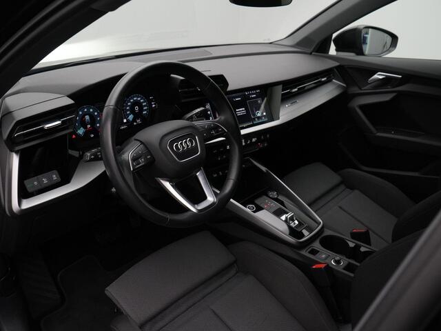 Audi A3 SPORTBACK Edition 40 TFSI e 204 pk S-tronic 204 pk | Pano | Camera | Stoelverwarming | Park Assist | DAB | 18 inch