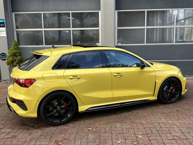 Audi A3 SPORTBACK 2.5 TFSI RS 3 quattro 400PK Verlengde fabrieksgarantie MAXTON, MATRIX, Apple Carplay, Lane Assist, Panoramada