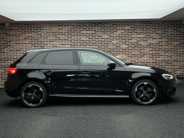 Audi A3 SPORTBACK 40 e-tron Advance Sport S Line Virtual Premium Sound