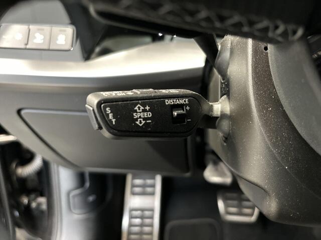 Audi A3 SPORTBACK 30 TFSI S edition · Apple/Android Car Play · Navi · Camera · P-Sensoren · Park Assist · 17'' Inch · Garantie t/m 18-10-2027 of 100.000km