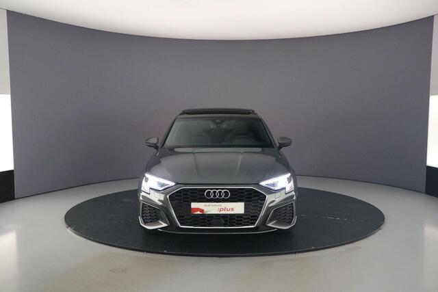 Audi A3 SPORTBACK 40 TFSI e Edition | Pano | Trekhaak | ACC | Virtual cockpit | Led | Audi Sound | Sportstoelen | S Line | Alcantara