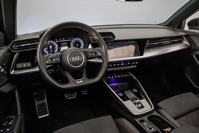 Audi A3 SPORTBACK 40 TFSI e Edition | Pano | Trekhaak | ACC | Virtual cockpit | Led | Audi Sound | Sportstoelen | S Line | Alcantara